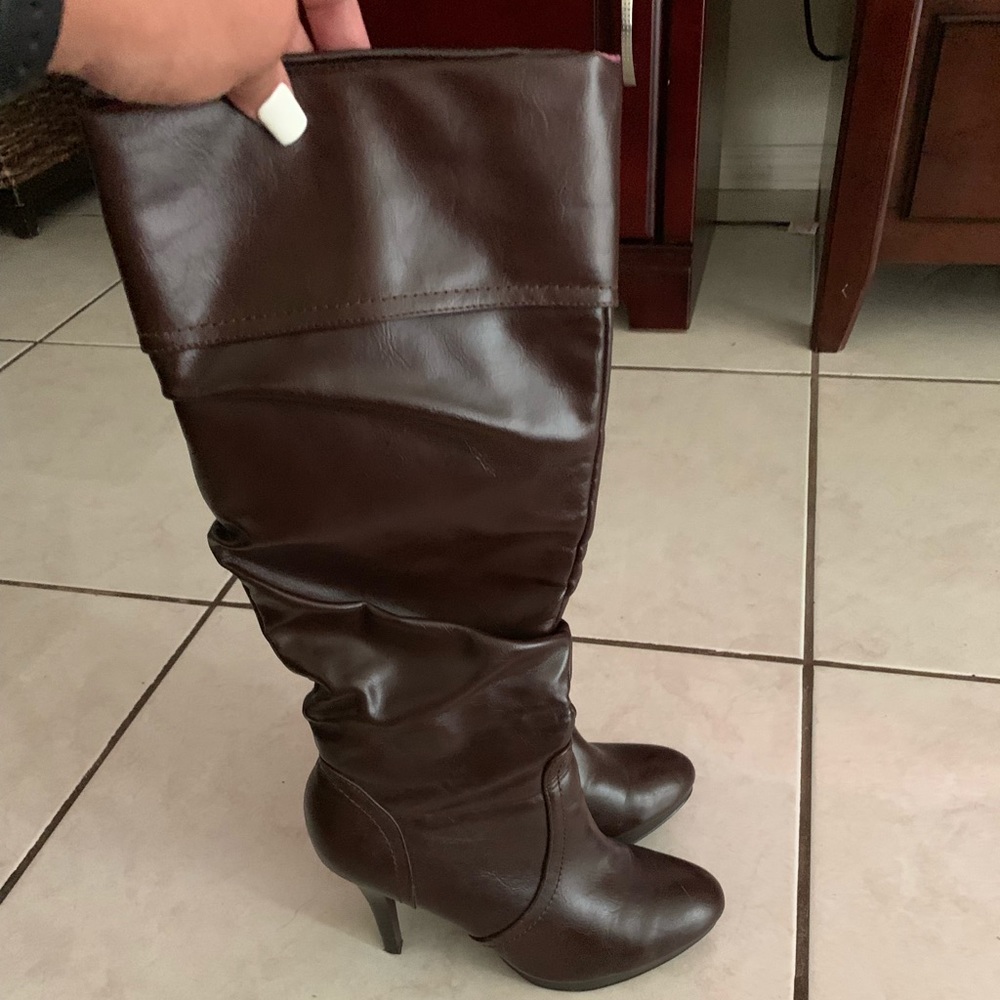 Women’s Heeled Boots, Never worn!